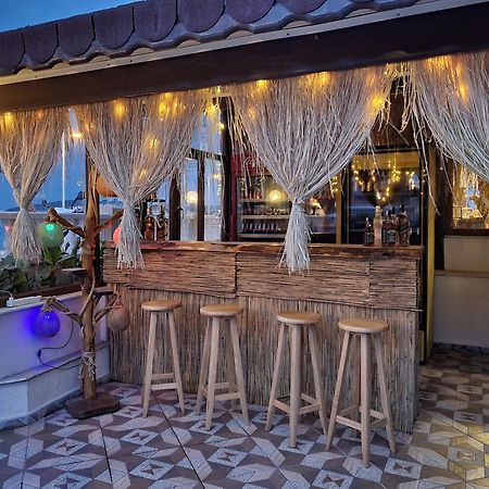 Soezer Otel Ayvalı エクステリア 写真