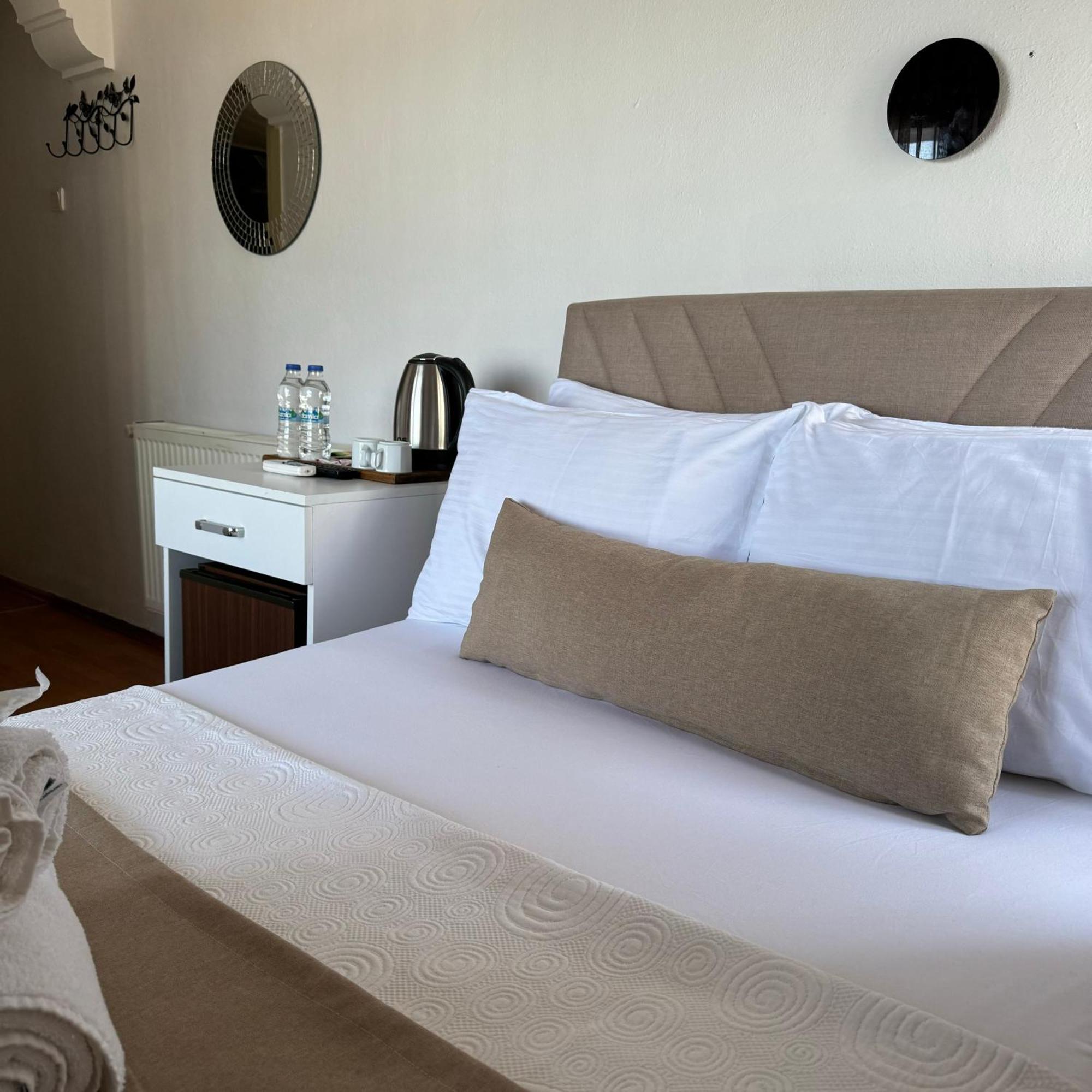 Soezer Otel Ayvalı エクステリア 写真