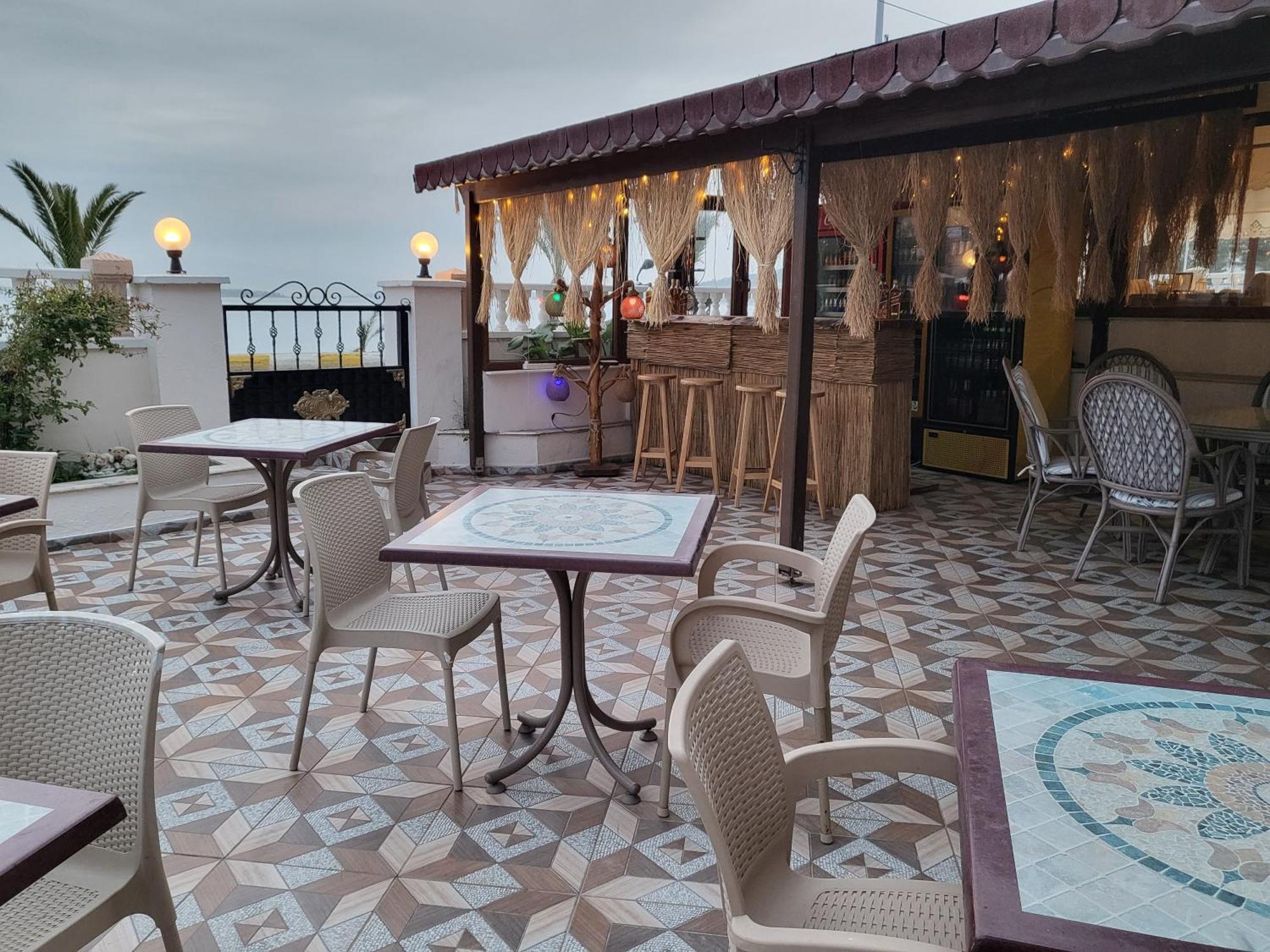 Soezer Otel Ayvalı エクステリア 写真